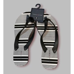 ❗️FINAL❗️ 🆕 Tommy Hilfiger Rosee Striped Flip Flops 8